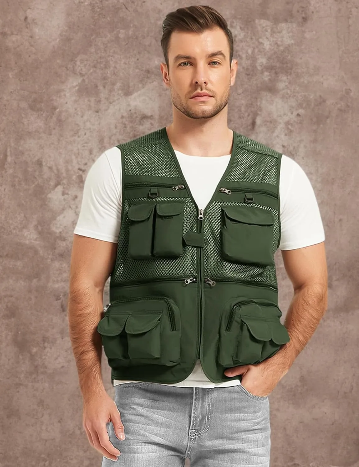 Flygo Men's Fishing Vest Utility Lightweight Outdoor Travel Safari Photo Cargo Vest with 16 Pockets